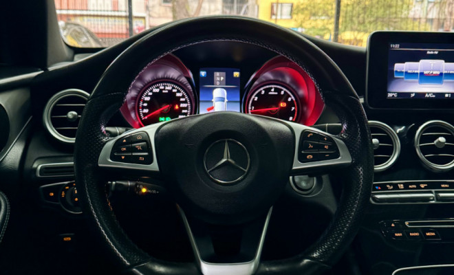 Mercedes-Benz GLC 250 Coupe Highway 4MATIC 2.0 TB Aut. 2018 Gasolina-5