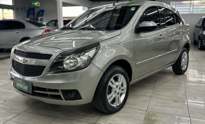 GM - Chevrolet AGILE LTZ 1.4 MPFI 8V FlexPower 5p 2011 Flex
