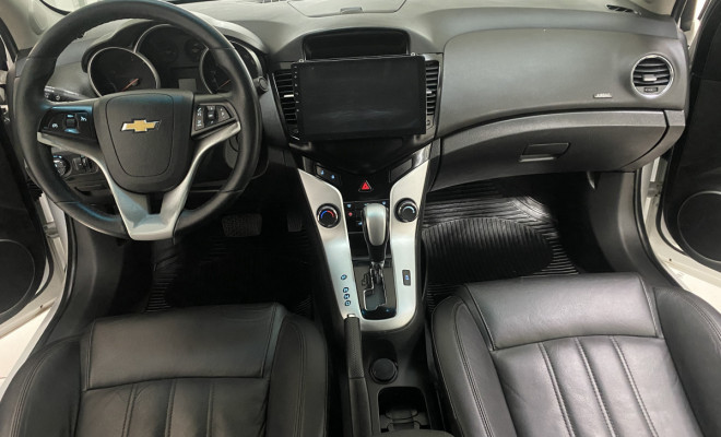 GM - Chevrolet CRUZE LT 1.8 16V FlexPower 4p Aut. 2016-9