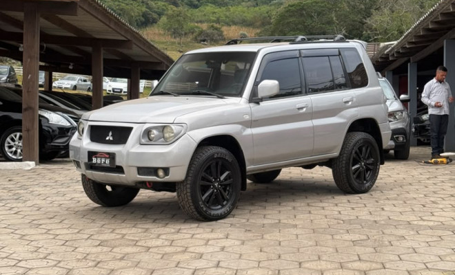 Mitsubishi Pajero TR4 GLS 2.0 Flex 16V 4x4 Mec. 2008 Flex