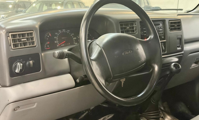 Ford F-250 XLT 4.2 TB Diesel 2002 Diesel-11