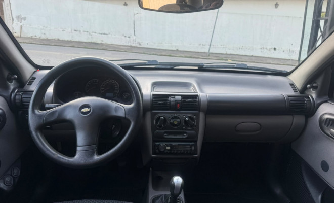 GM - Chevrolet Classic Life/LS 1.0 VHC FlexP. 4p 2013 Flex-4