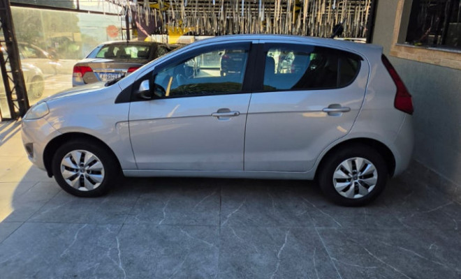 Fiat Palio Week. Adv/Adv TRYON 1.8 mpi Flex 2012 Flex-1