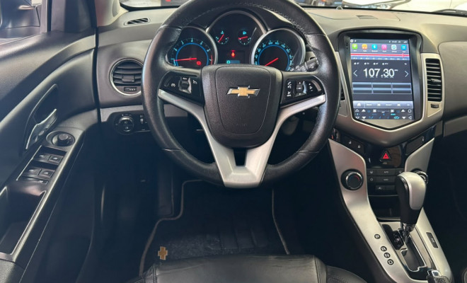 GM - Chevrolet CRUZE HB Sport LT 1.8 16V FlexP. 5p Aut 2015 Flex-7