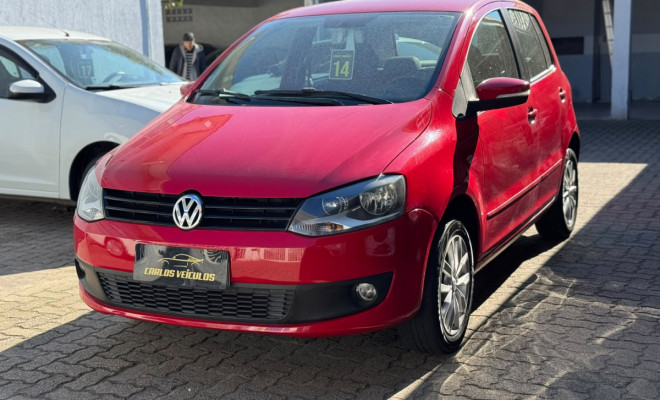VW - VolksWagen Fox 1.6 Mi Total Flex 8V 5p 2014 Flex-0
