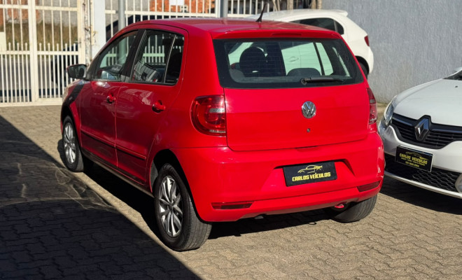 VW - VolksWagen Fox 1.6 Mi Total Flex 8V 5p 2014 Flex-4