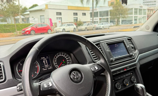 VW - VolksWagen AMAROK High.CD 2.0 16V TDI 4x4 Dies. Aut 2017 Diesel-7