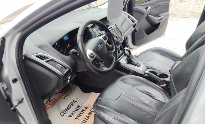 Ford Focus 1.6 S/SE/SE Plus Flex 8V/16V  5p 2014 Flex-9