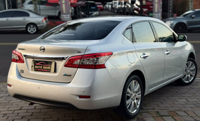 Nissan Sentra SL 2.0/ 2.0 Flex Fuel 16V Aut. 2015 Flex-4