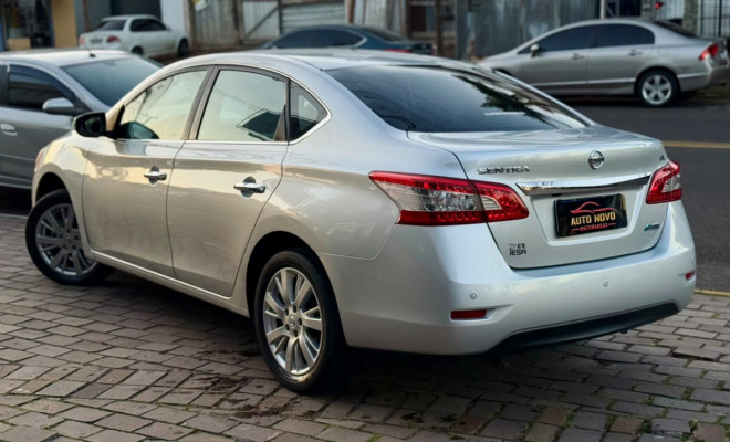 Nissan Sentra SL 2.0/ 2.0 Flex Fuel 16V Aut. 2015 Flex-2