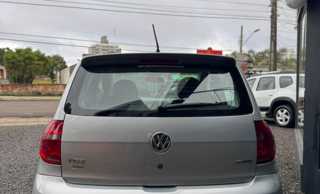 VW - VolksWagen Fox BLUEMOTION 1.0 Mi Total Flex 12V 5p 2014 Flex-3