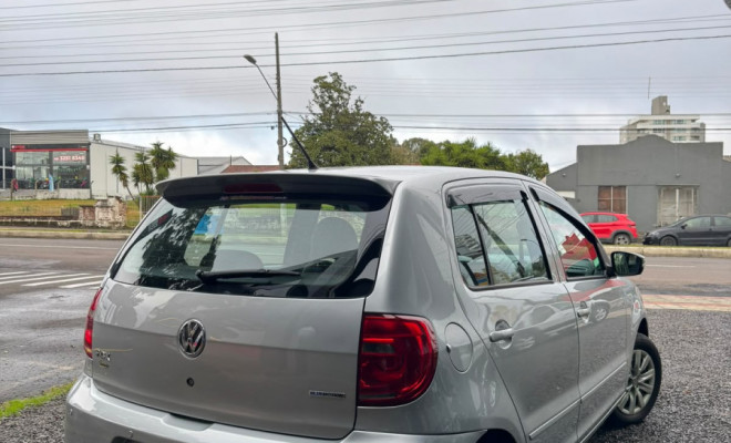VW - VolksWagen Fox BLUEMOTION 1.0 Mi Total Flex 12V 5p 2014 Flex-5