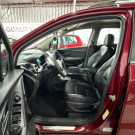 GM - Chevrolet TRACKER LTZ 1.8 16V Flex 4x2 Aut. 2015 Flex-9