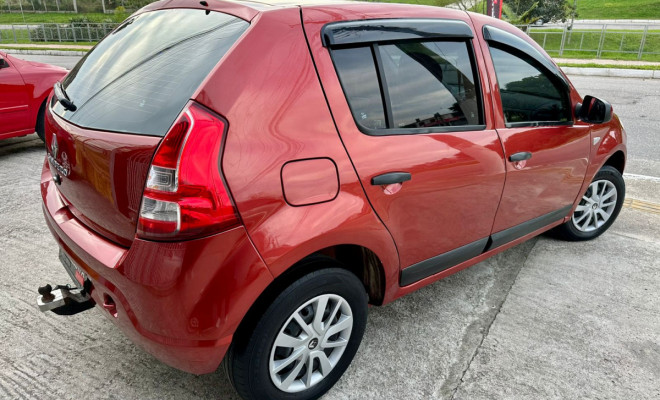 Renault SANDERO Expression 1.0 Hi-Flex - 2013-3