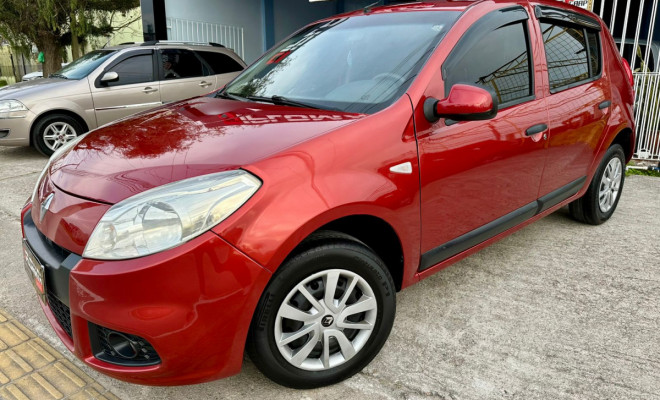 Renault SANDERO Expression 1.0 Hi-Flex - 2013-4