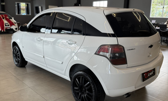 GM - Chevrolet AGILE LTZ 1.4 MPFI 8V FlexPower 5p 2010 Flex-1