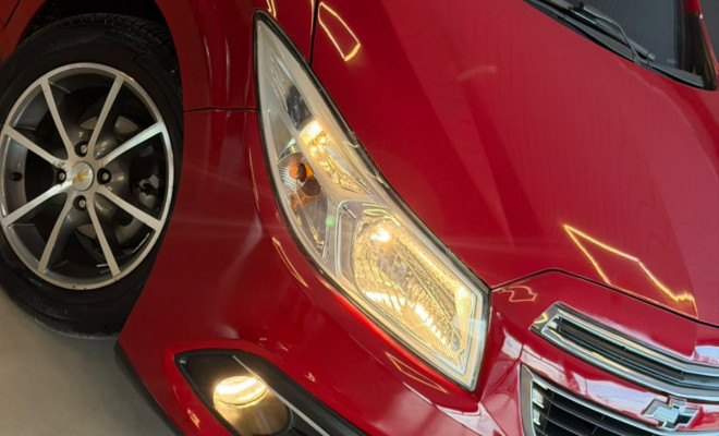 GM - Chevrolet ONIX HATCH LT 1.0 8V FlexPower 5p Mec. 2013 Flex-2