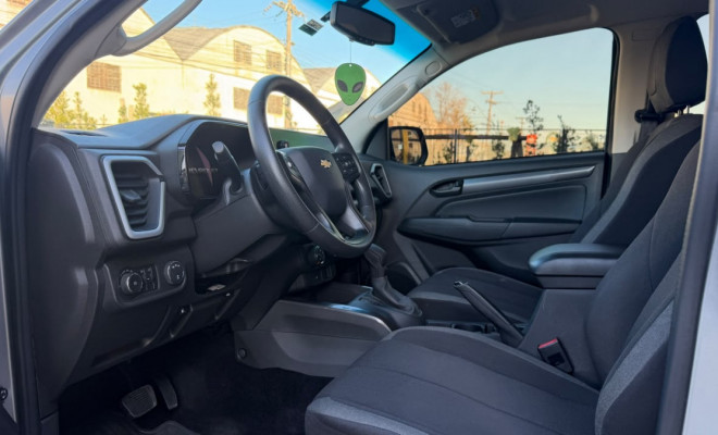 GM - Chevrolet S10 Pick-Up WT 2.8 TDI 4x4 CD Diesel Aut 2025 Diesel-6