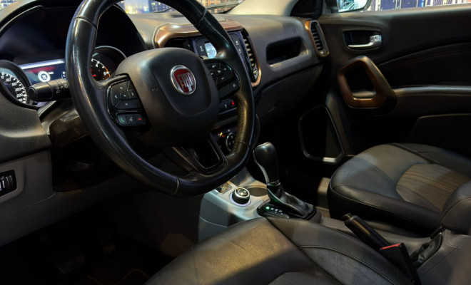 Fiat Toro Volcano 2.0 16V 4x4 TB Diesel Aut. 2017 Diesel-12