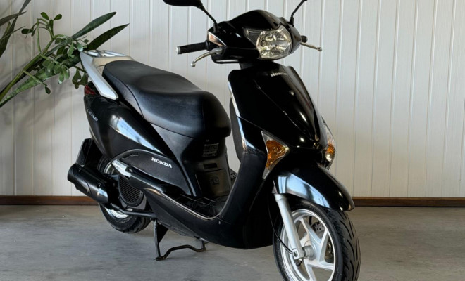 HONDA LEAD 110 2015 Gasolina-9