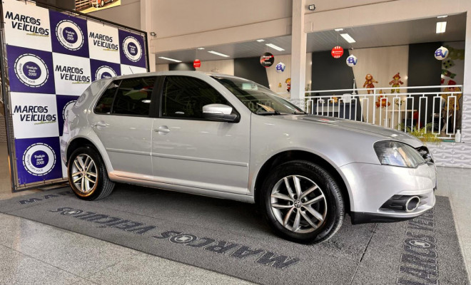VW - VolksWagen Golf 2.0/ 2.0 Mi Flex Aut/Tiptronic. 2014 Flex-3