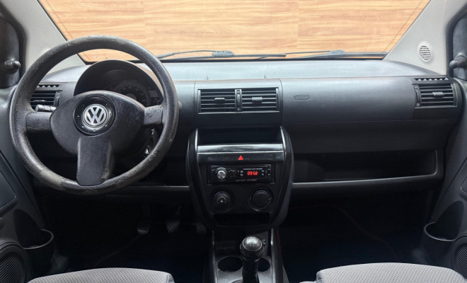 VW - VolksWagen Fox City 1.0 Mi/ 1.0Mi Total Flex 8V 5p 2006-4