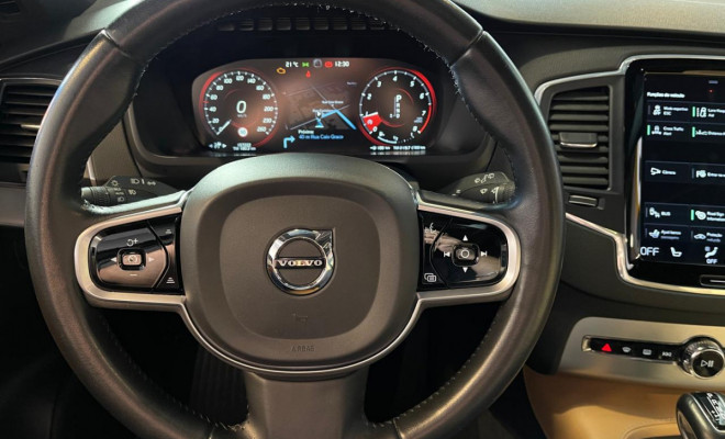 Volvo XC 90 T-6 Momentum 2.0 320cv Gasolina 2019-6