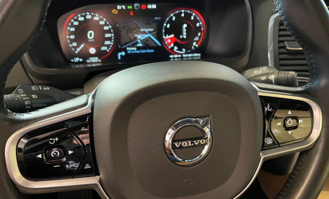 Volvo XC 90 T-6 Momentum 2.0 320cv Gasolina 2019-7