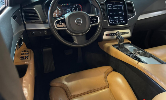 Volvo XC 90 T-6 Momentum 2.0 320cv Gasolina 2019-5