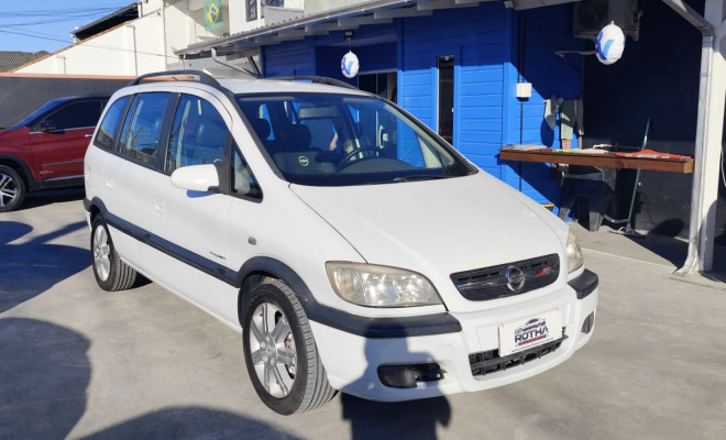 GM - Chevrolet Zafira Elegance 2.0 MPFI FlexPower 8V 5p 2009 Flex-1