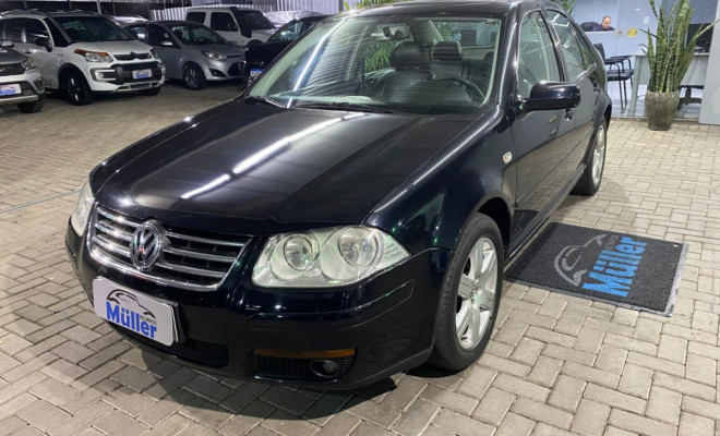 VW - VolksWagen Bora 2.0/ 2.0 Flex 8v Aut. 2010 Flex