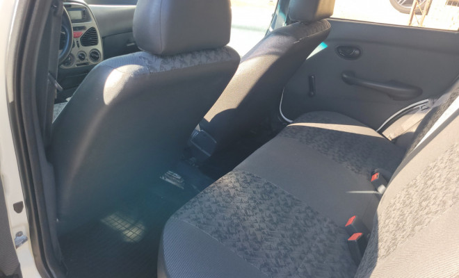 Fiat Siena 1.0/ EX 1.0 mpi Fire/ Fire Flex 8v 2010 Flex-4