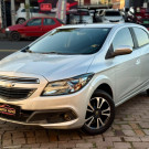 GM - Chevrolet ONIX HATCH LT 1.4 8V FlexPower 5p Mec. 2016 Flex-0