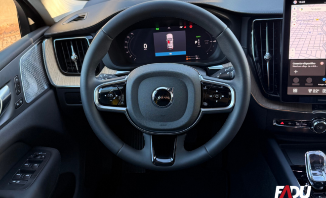 Volvo XC 60 T-8 Ultra Dark 2.0 AWD (Híbrido) 2026 Híbrido-4