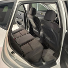 Hyundai i30 2.0 16V 145cv 5p Aut. 2010 Gasolina-8