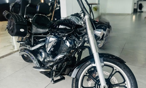 YAMAHA XVS 950 MIDNIGHT STAR 2010 Gasolina