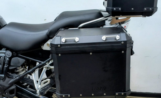 BMW R 1250 GS Adventure Premium Triple Black 2023 Gasolina-8