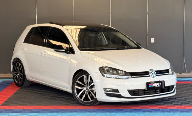 VW - VolksWagen Golf Highline 1.4 TSI 140cv Aut. 2014 Gasolina