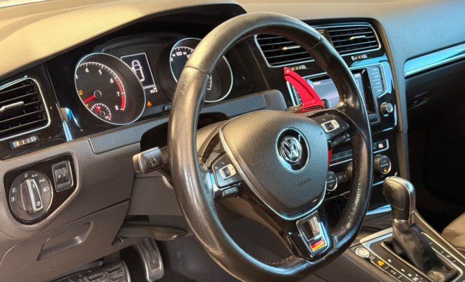 VW - VolksWagen Golf Highline 1.4 TSI 140cv Aut. 2014 Gasolina-0