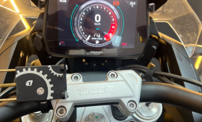 TRIUMPH TIGER 1200 RALLY PRO 2023 Gasolina-3