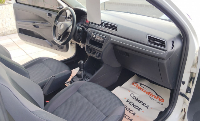 VW - VolksWagen Saveiro Robust 1.6 Total Flex 16V  2023 Flex-7