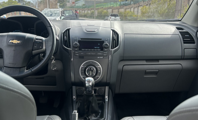 GM - Chevrolet S10 Pick-Up LTZ 2.4 F.Power 4x2 CD 2013 Flex-10