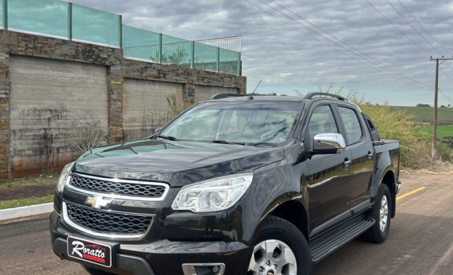GM - Chevrolet S10 Pick-Up LTZ 2.4 F.Power 4x2 CD 2013 Flex