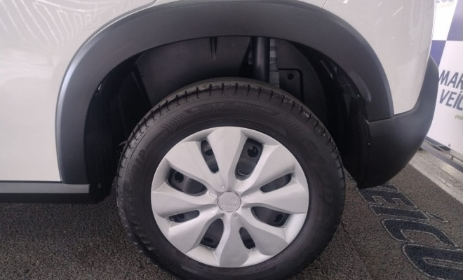 Citroën C3 Live Pack 1.0 Flex 6V 5p Mec. 2025 Flex-5