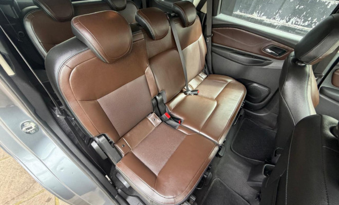 GM - Chevrolet SPIN LTZ 1.8 8V Econo.Flex 5p Aut. 2019 Flex-4