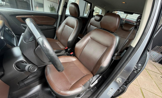 GM - Chevrolet SPIN LTZ 1.8 8V Econo.Flex 5p Aut. 2019 Flex-9