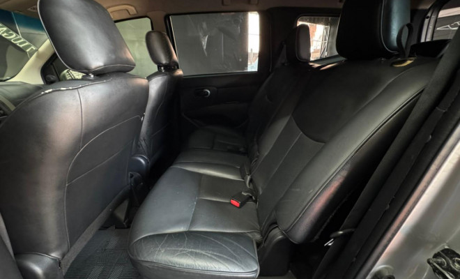 Nissan LIVINA GRAND SL 1.8 16V Flex Fuel Aut. 2012 Flex-4