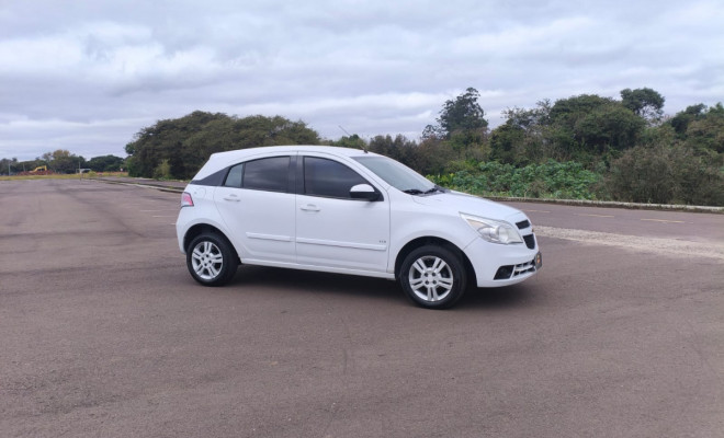 GM - Chevrolet AGILE LTZ 1.4 MPFI 8V FlexPower 5p 2011 Flex