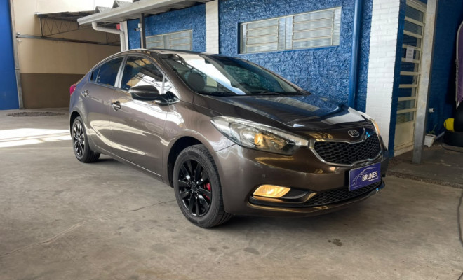 Kia Motors Cerato 1.6 16V  Flex  Aut. 2015 Flex-0