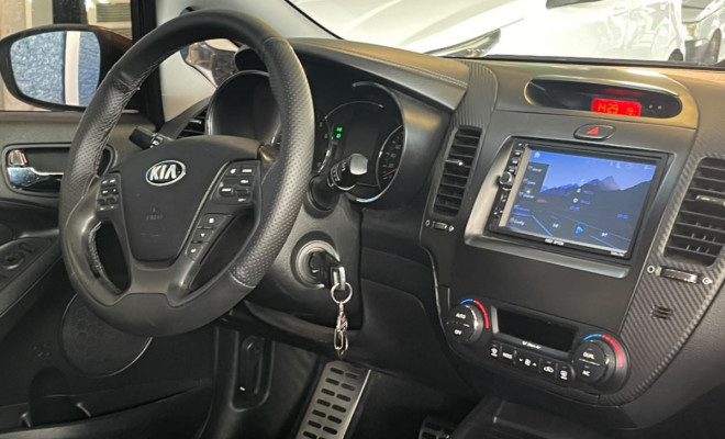 Kia Motors Cerato 1.6 16V  Flex  Aut. 2015 Flex-4